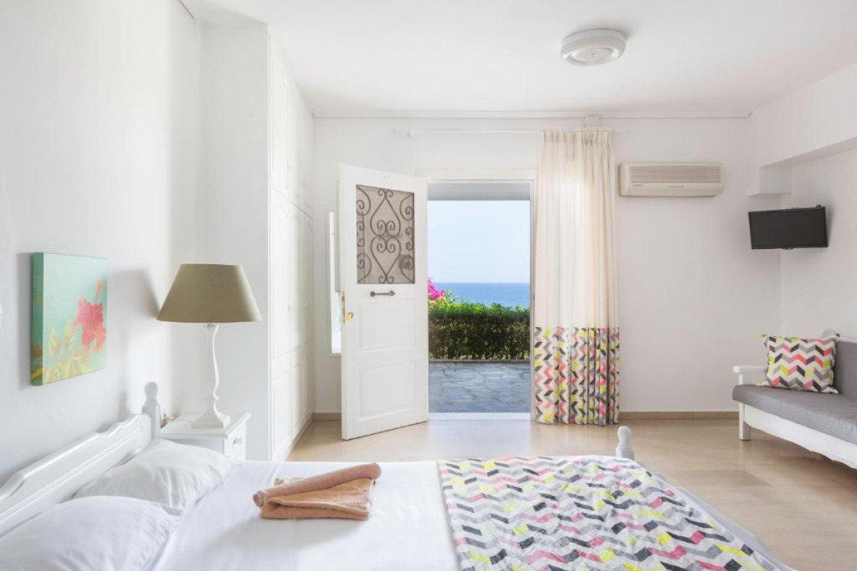 Hotel Douka Seafront Residences