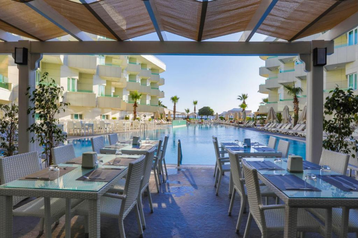 DRAGUT POINT SOUTH HOTEL