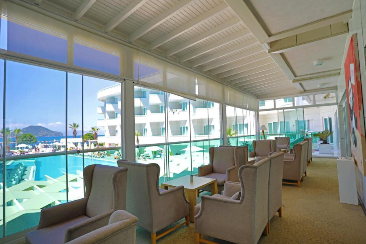 DRAGUT POINT SOUTH HOTEL