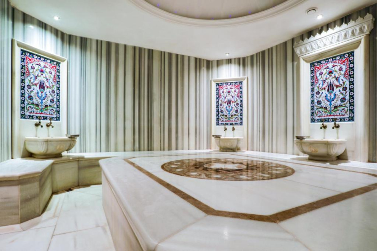 DRAGUT POINT SOUTH HOTEL