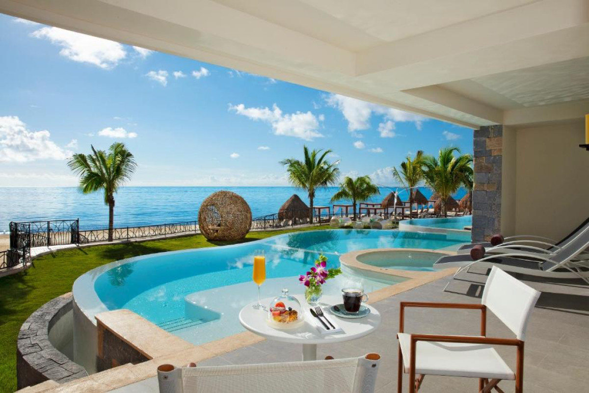 Dreams Natura Resort & Spa