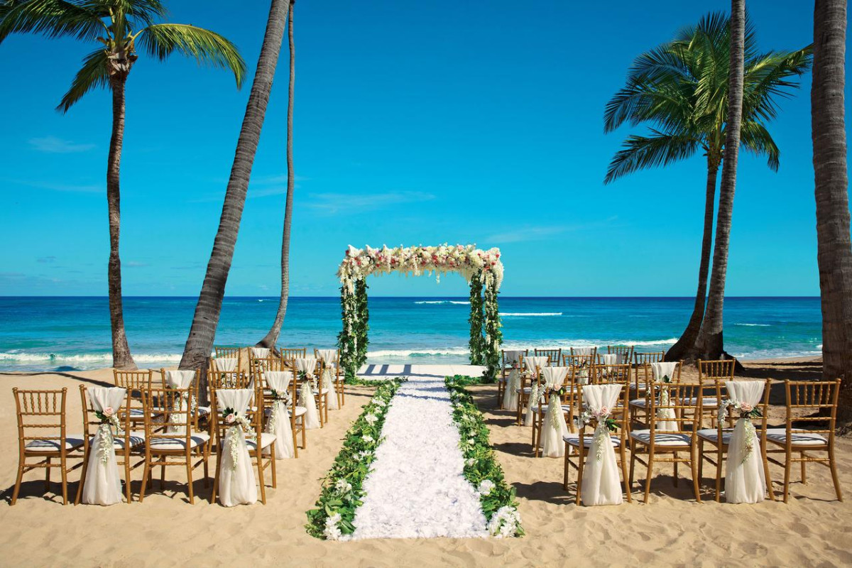 Wyndham Alltra Punta Cana All Inclusive Resort