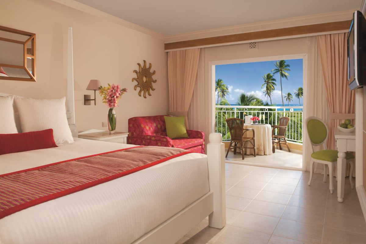 Wyndham Alltra Punta Cana All Inclusive Resort