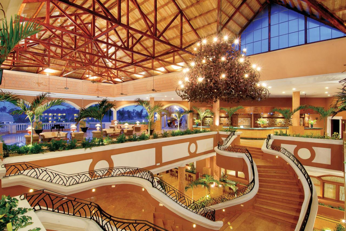 Wyndham Alltra Punta Cana All Inclusive Resort