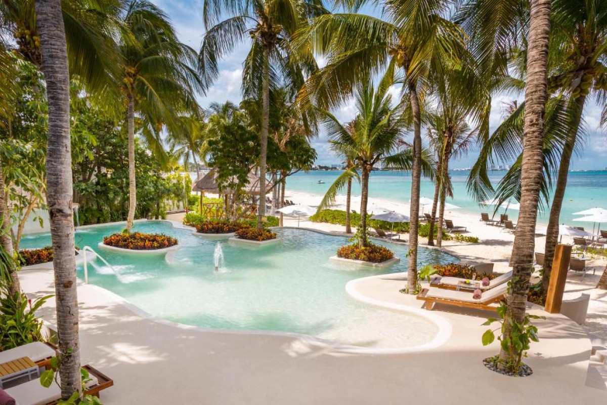Dreams SANDS CANCUN RESORT  SPA