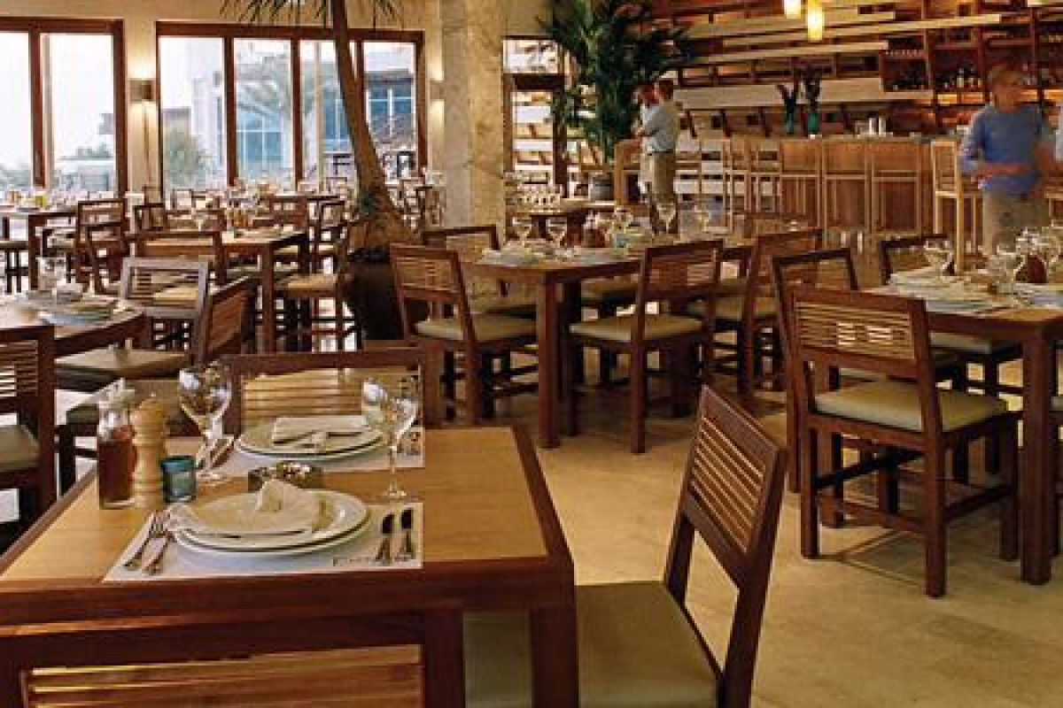 Dubai Marine Beach Resort and Spa