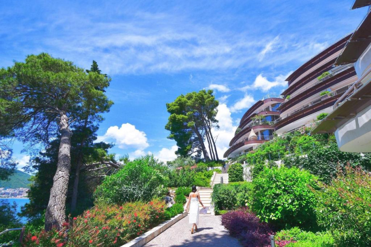 Dukley Hotel & Resort