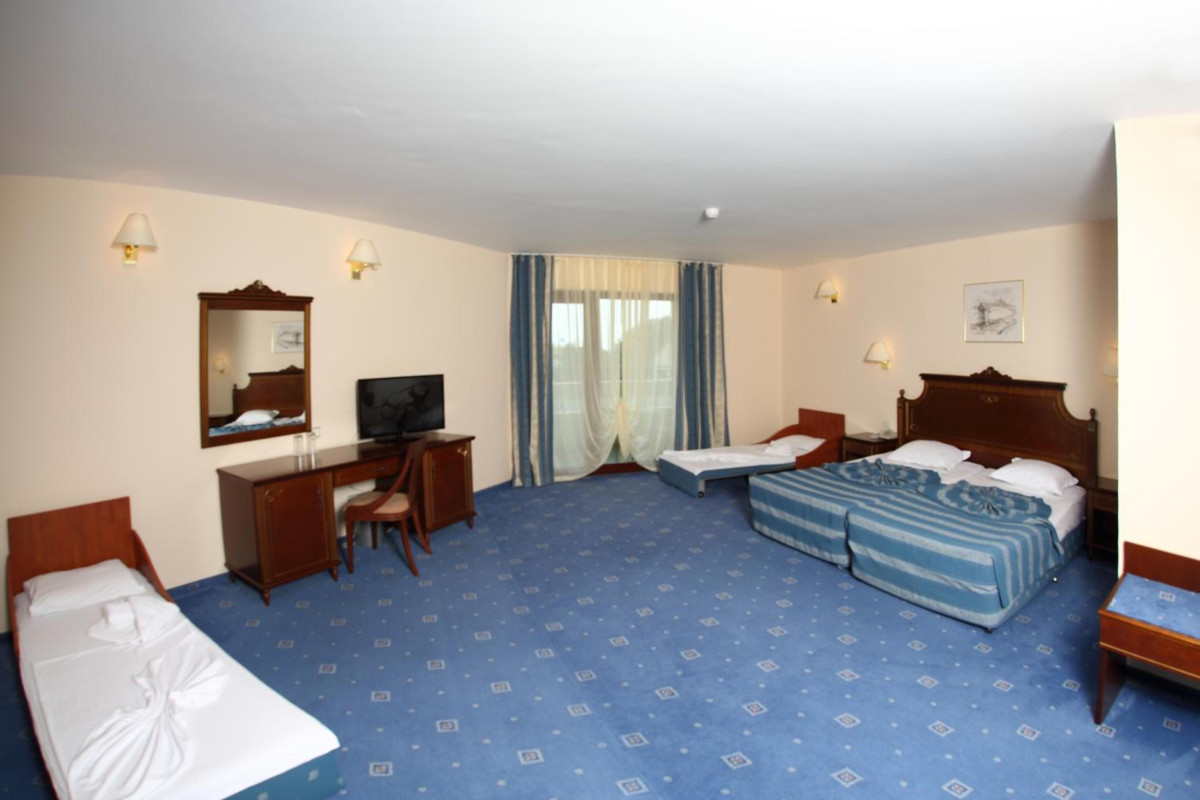 DUNI ROYAL RESORT - HOTEL PELICAN