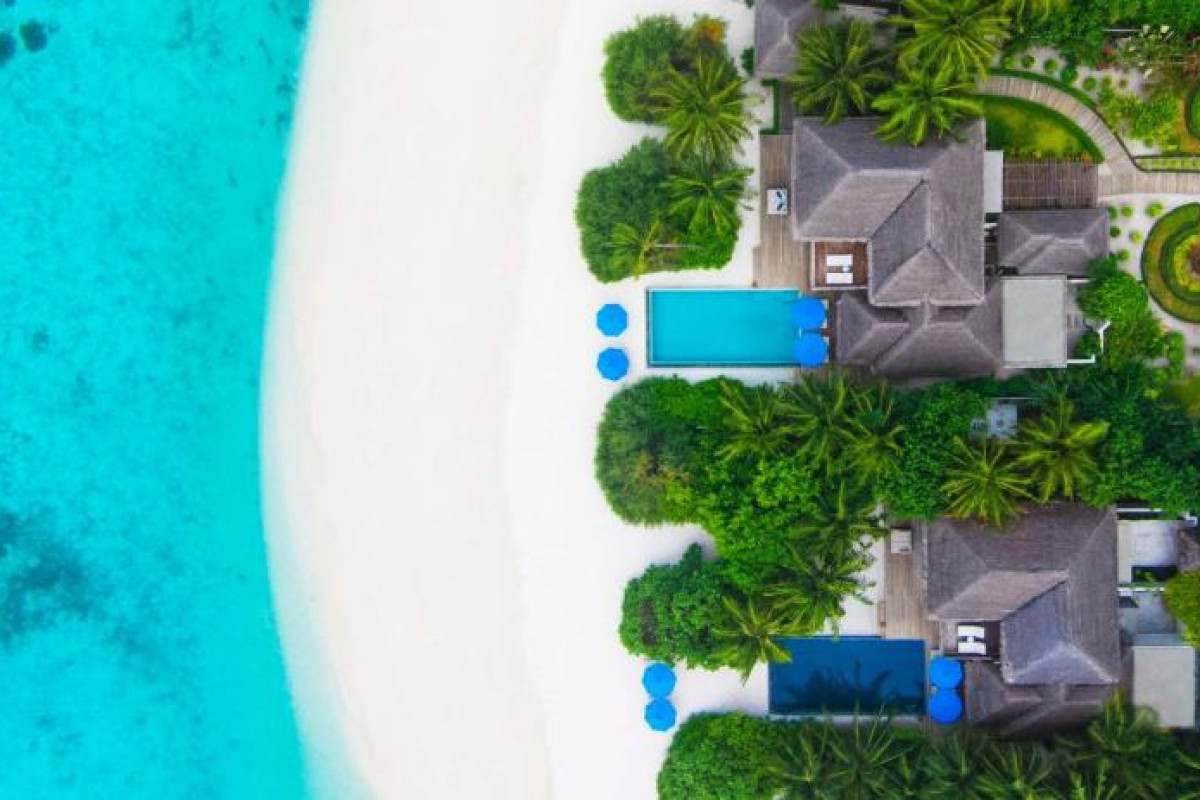 Dusit Thani Resort Maldives