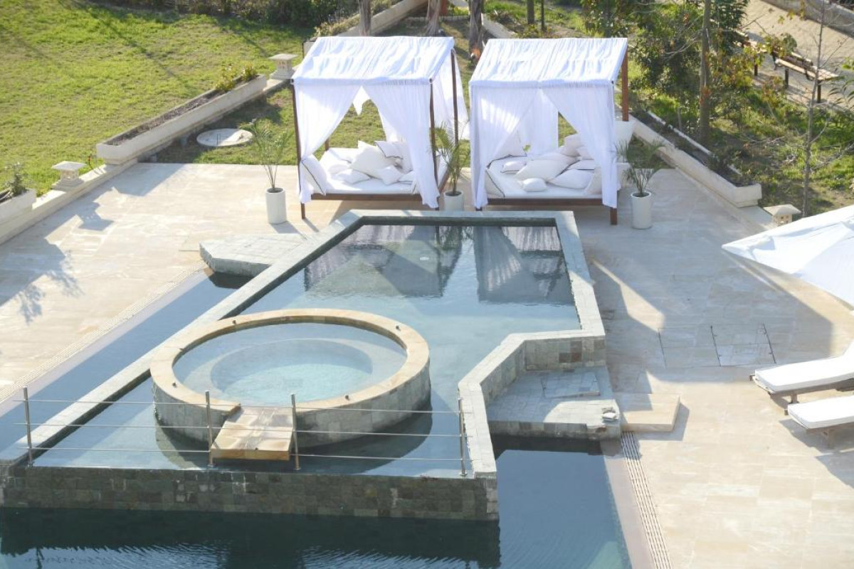 E HOTEL SPA  RESORT