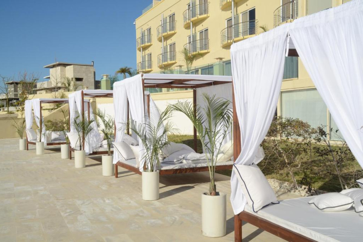 E HOTEL SPA  RESORT
