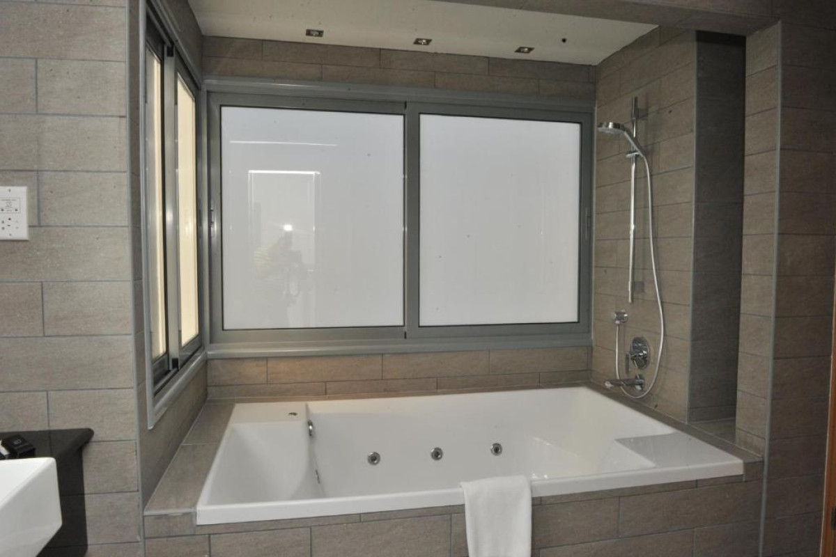 E HOTEL SPA  RESORT