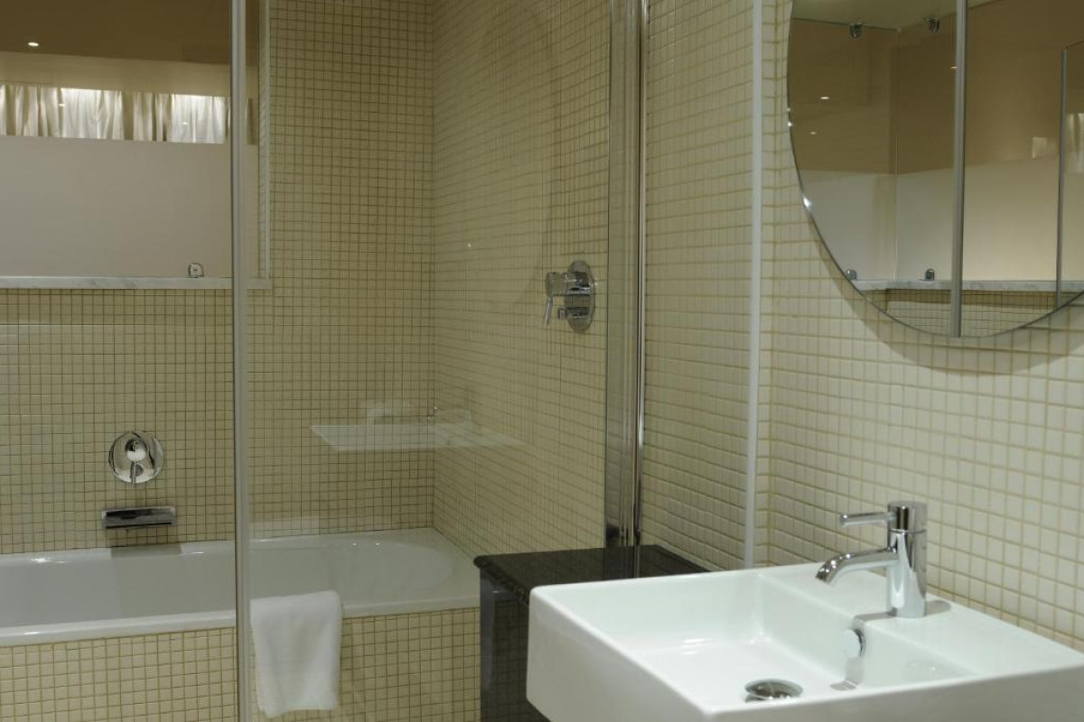 E HOTEL SPA  RESORT