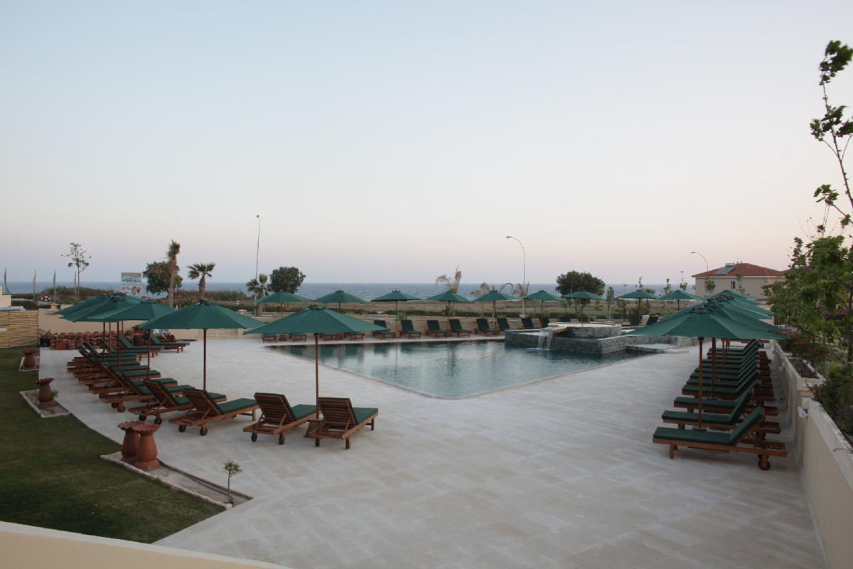 E HOTEL SPA  RESORT CYPRUS