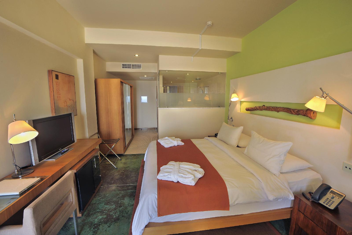 E HOTEL SPA  RESORT CYPRUS