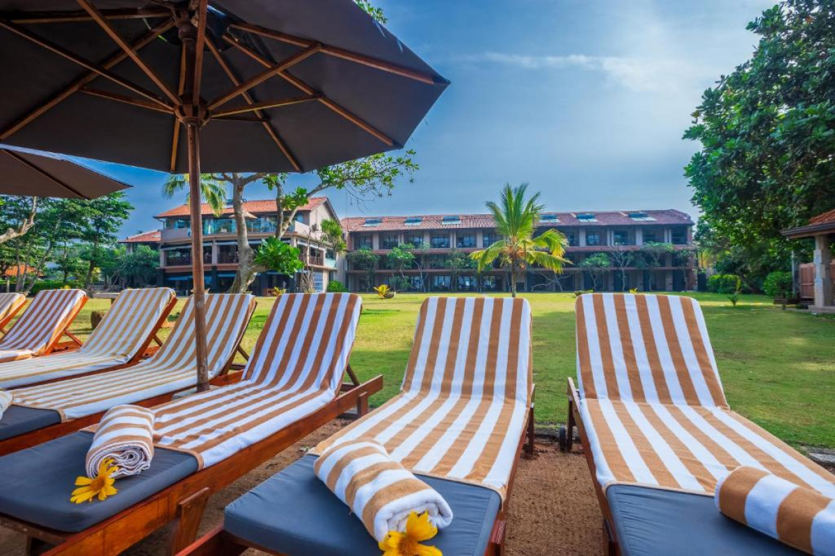 Earl’s Regent Beruwala Resort