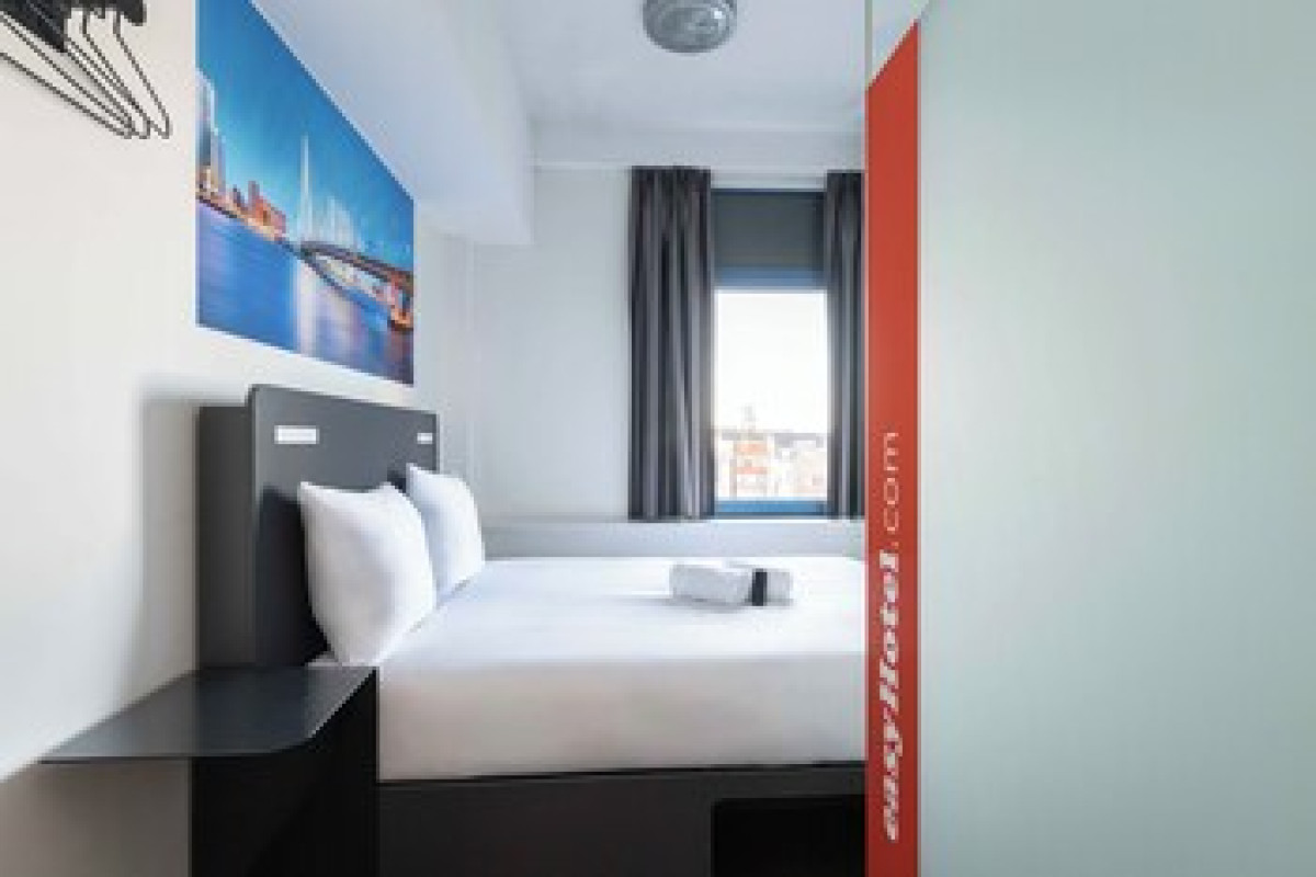 EASYHOTEL CITY CENTER