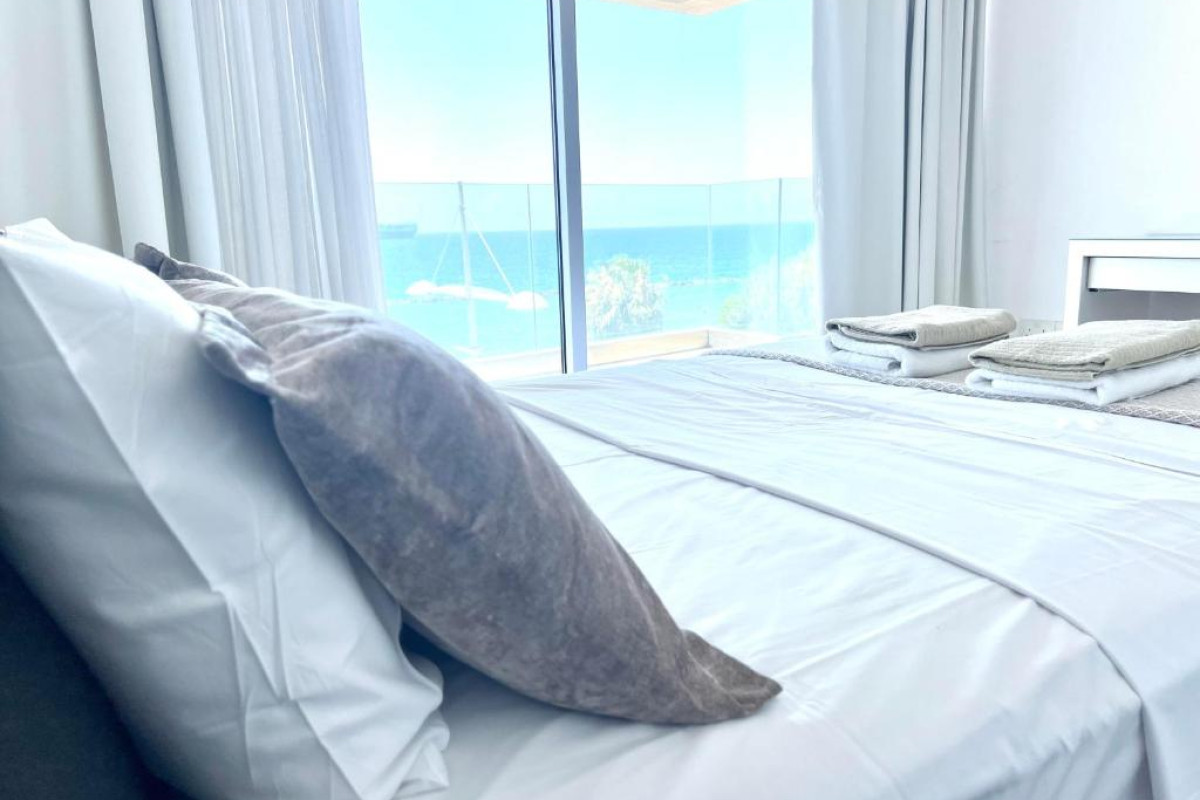 Eden Beach Apartments