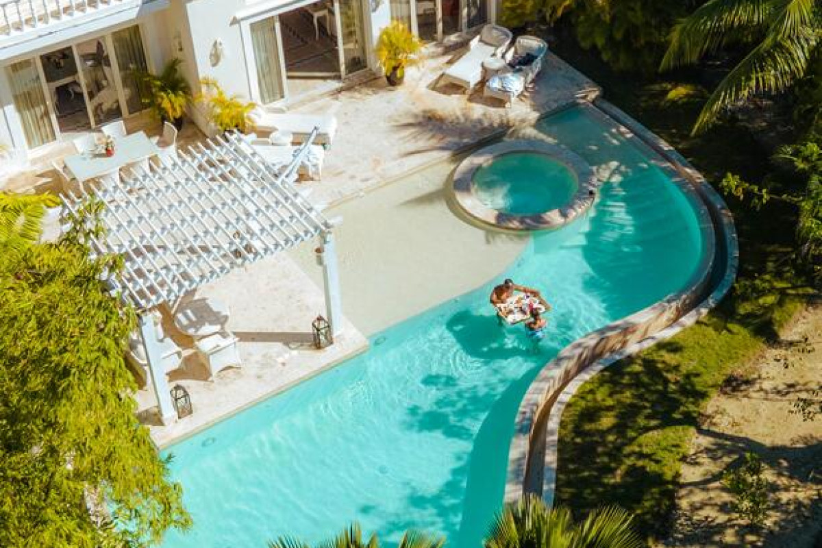 Eden Roc At Cap Cana