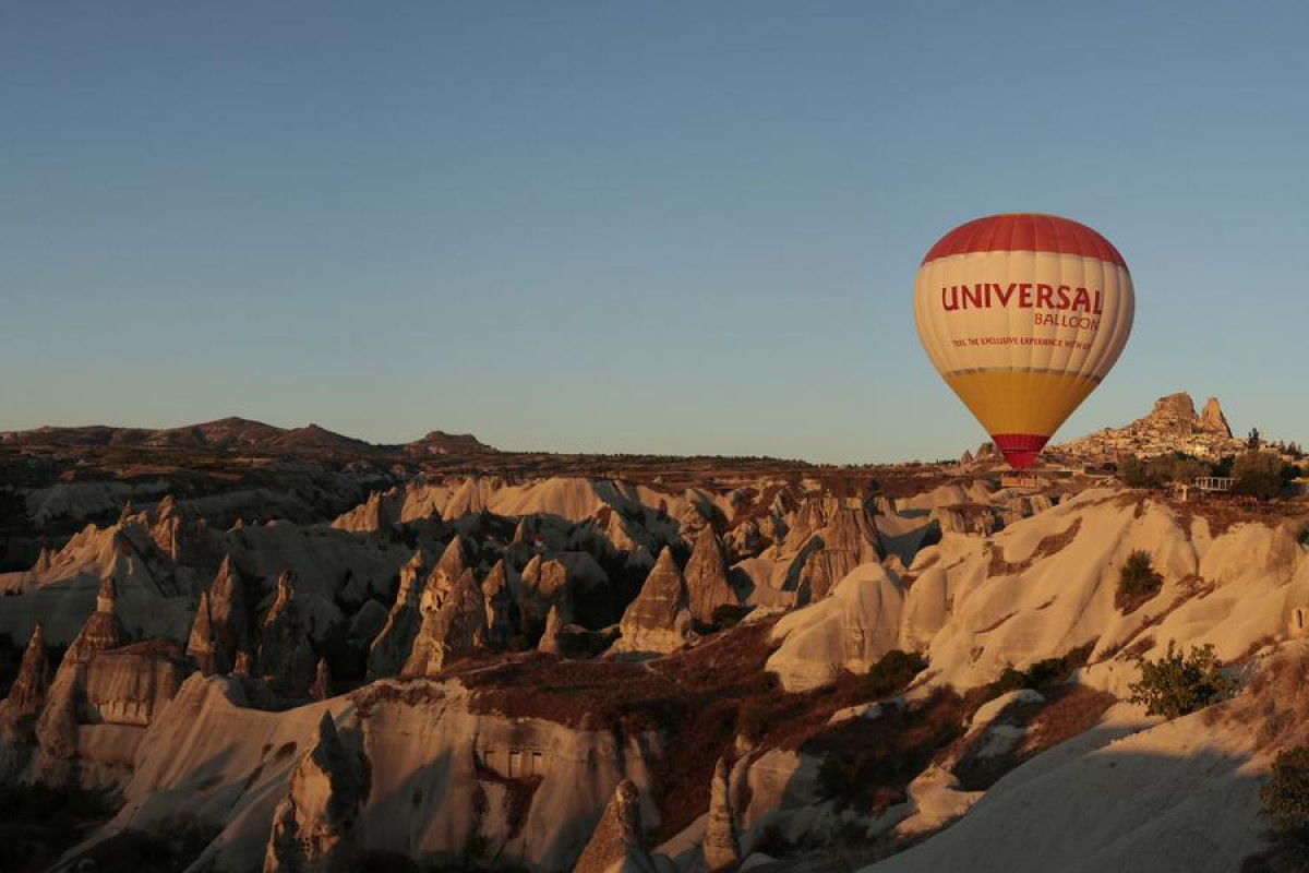 ELAA CAVE HOTEL