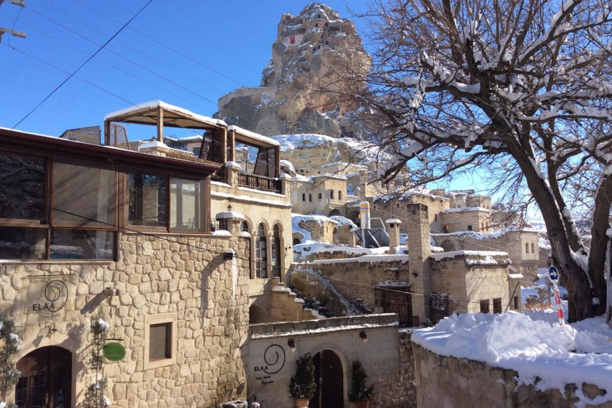 ELAA CAVE HOTEL