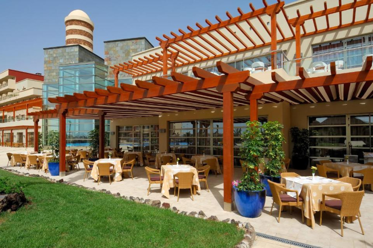 Elba Carlota Beach & Golf Resort