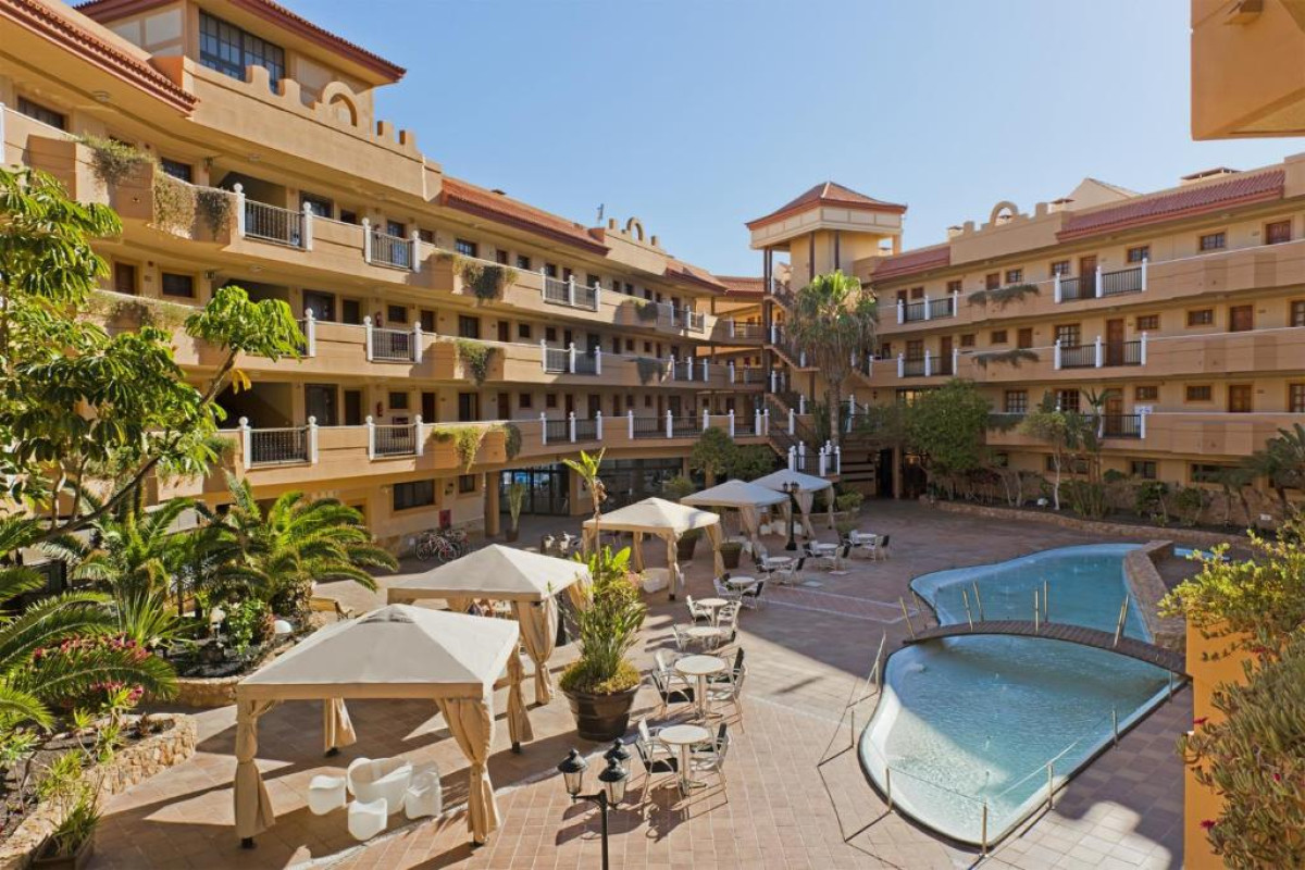 Elba Castillo San Jorge & Antigua Suite Hotel