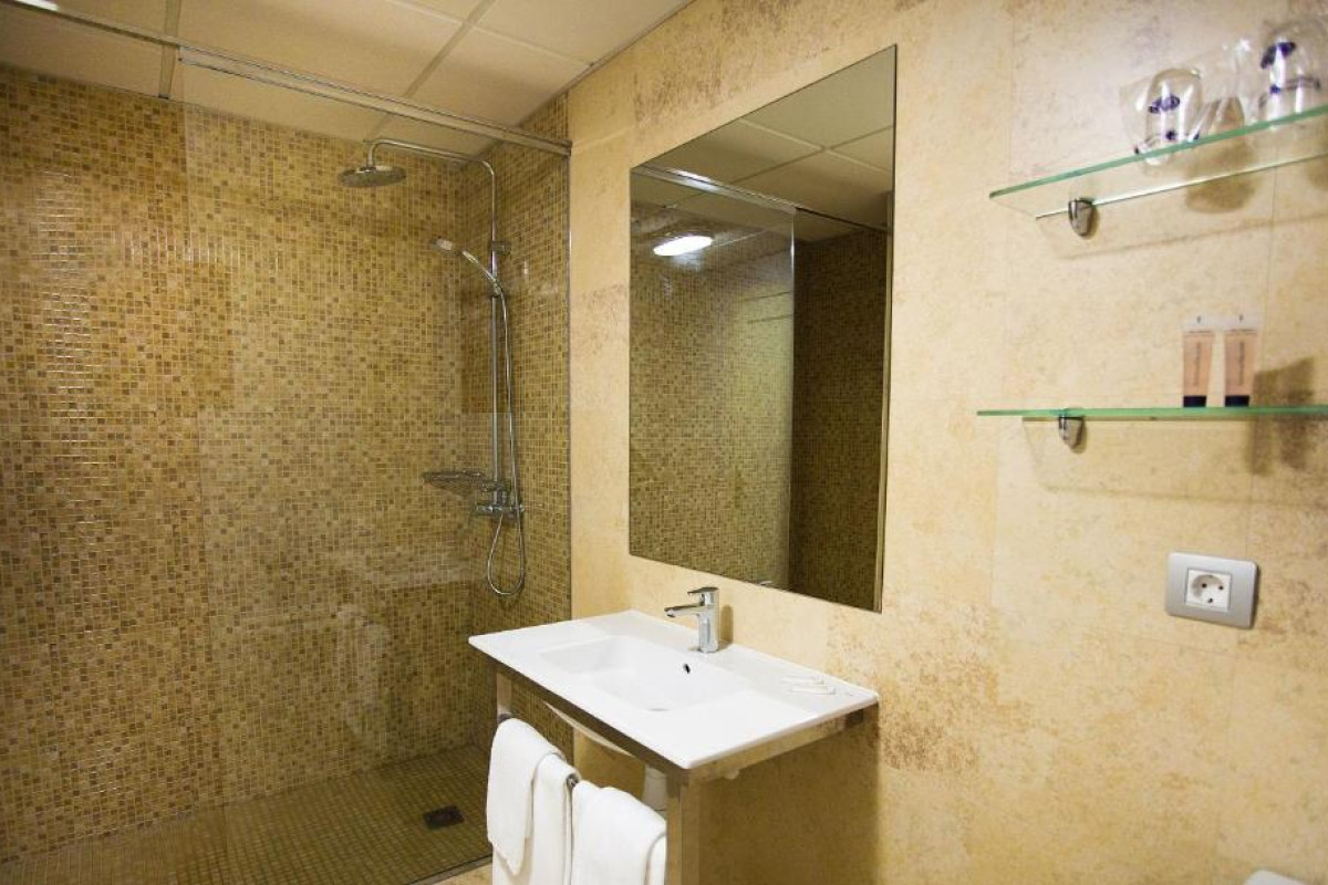 Elba Castillo San Jorge & Antigua Suite Hotel