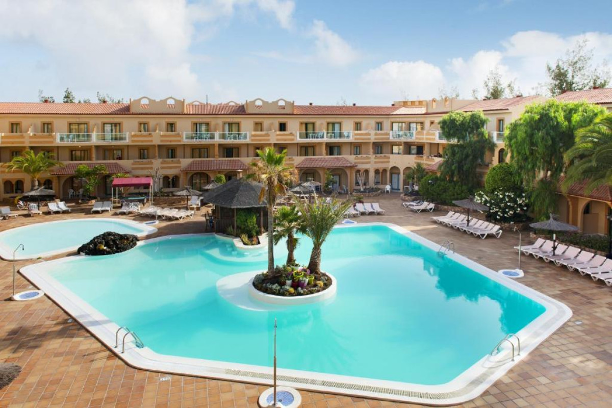 Elba Lucia sport and suite Hotel