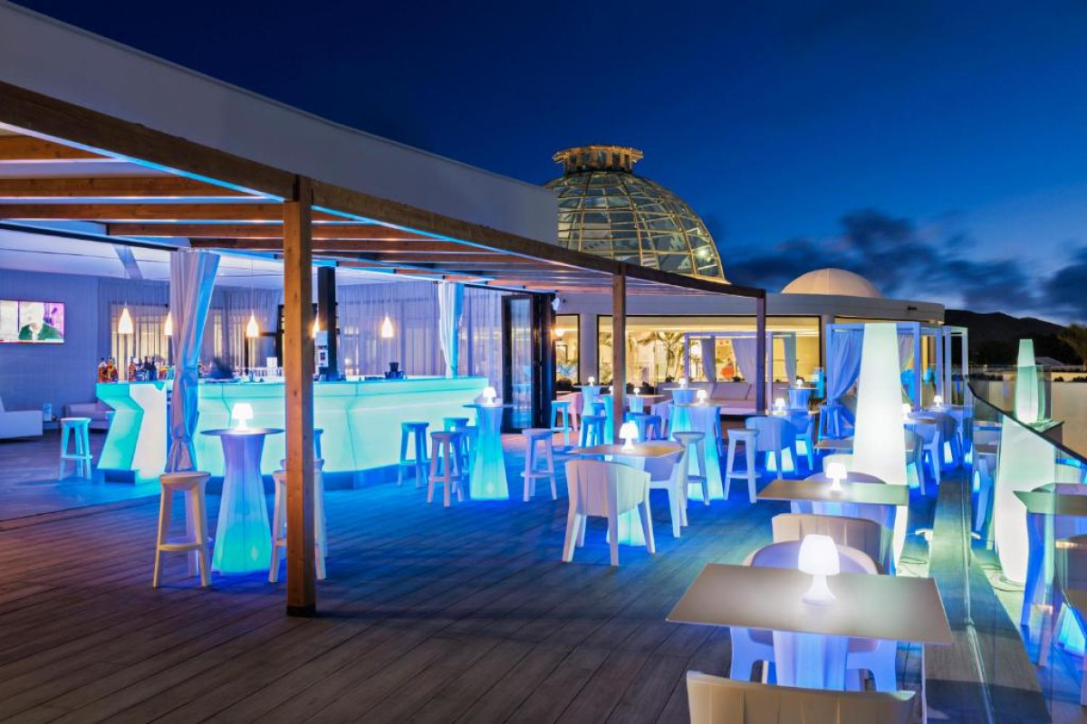 Elba Premium Suites