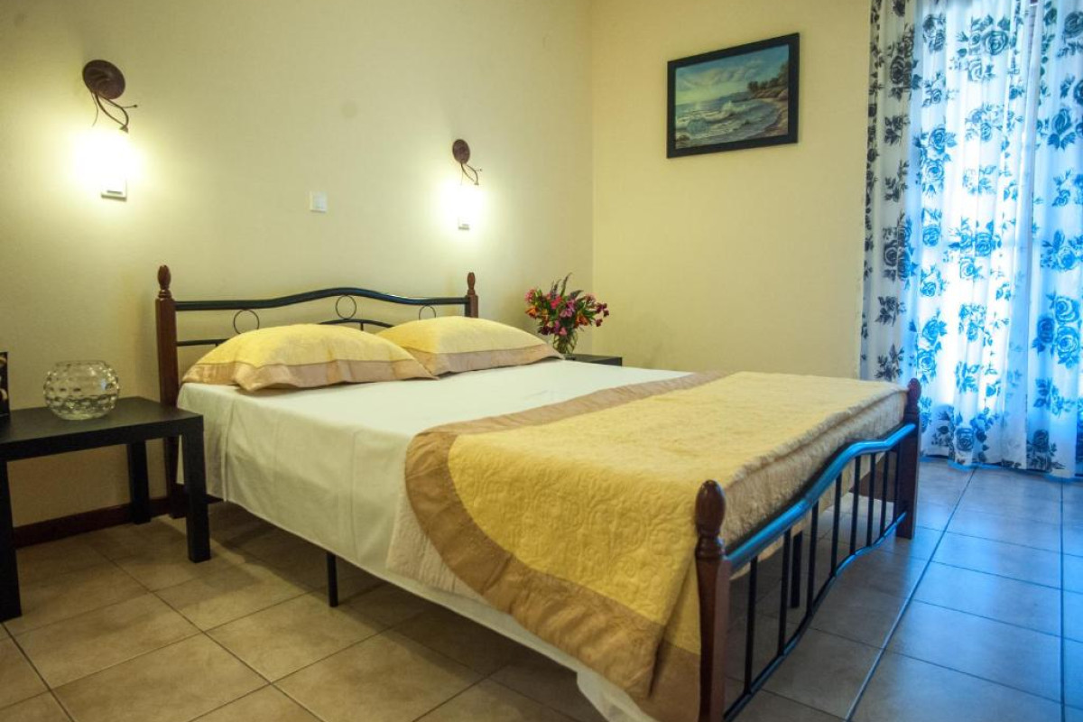 Eleni Studios Skala