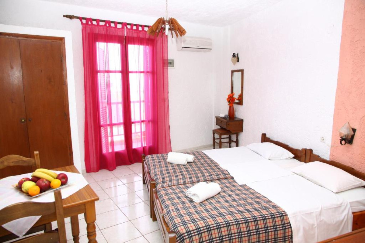 Elgoni Apartments