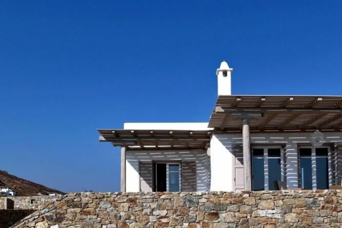 Elia White Residence