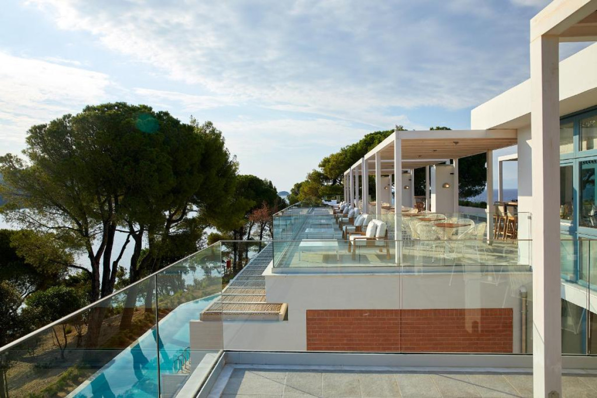 Elivi Skiathos (Koukounaries)