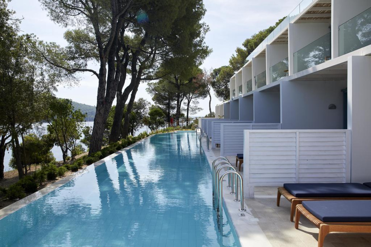 Elivi Skiathos (Koukounaries)