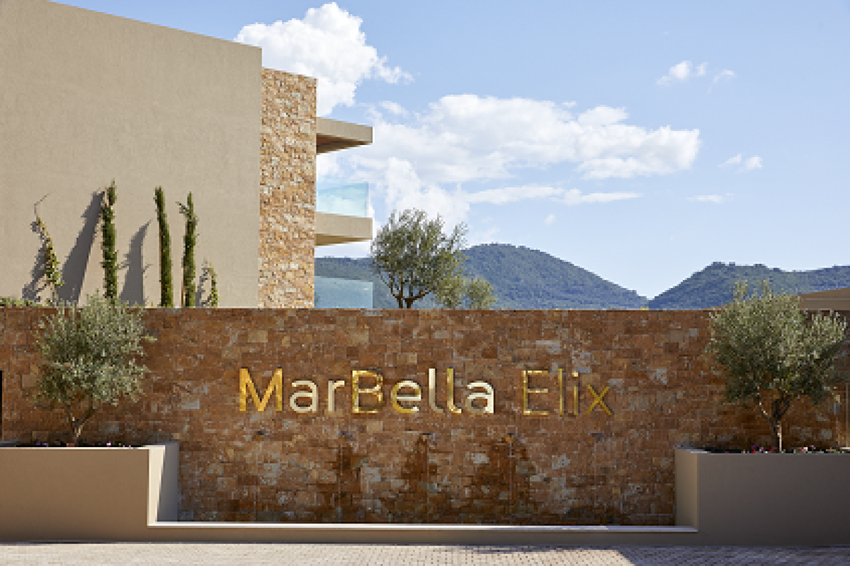 Elix, Mar-Bella Collection