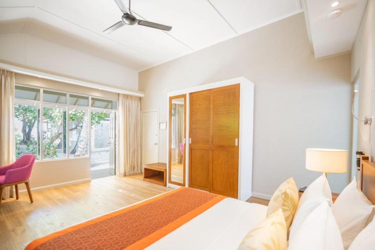 Ellaidhoo Maldives by Cinnamon Resort