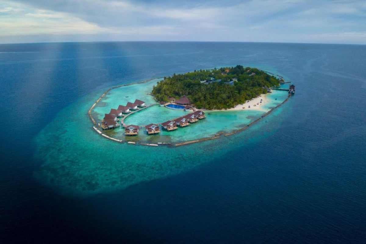 Ellaidhoo Maldives by Cinnamon Resort