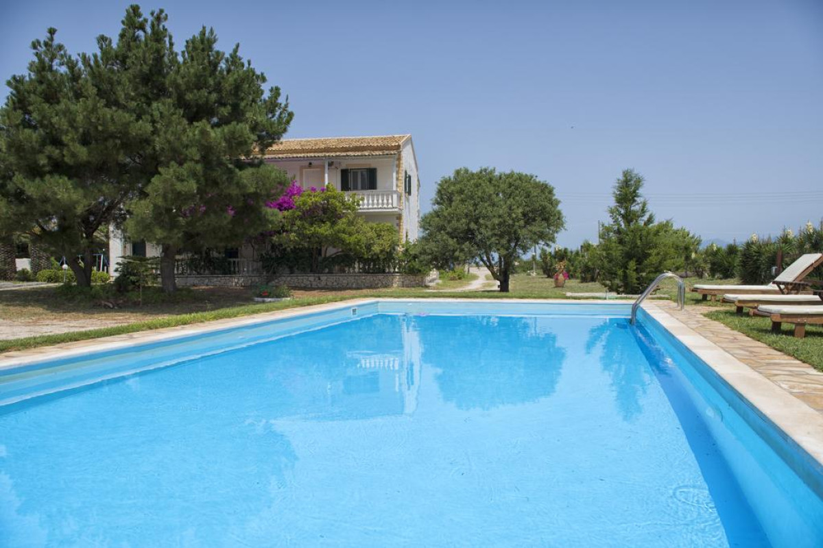 ELLI BEACH VILLAS