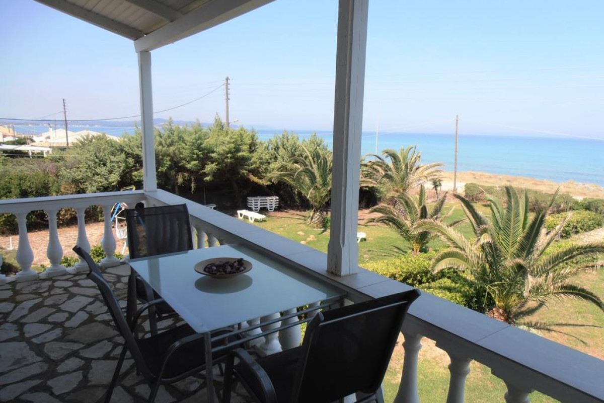ELLI BEACH VILLAS