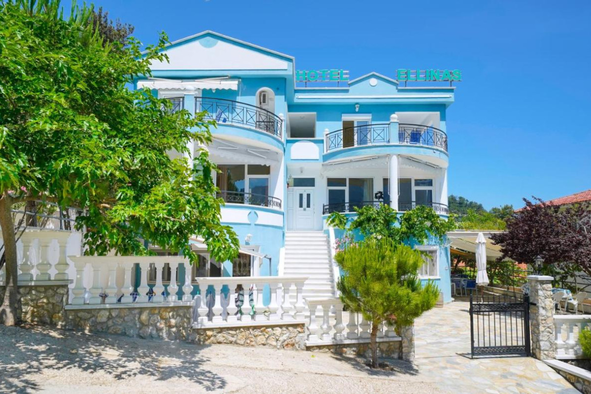 Ellinas Hotel