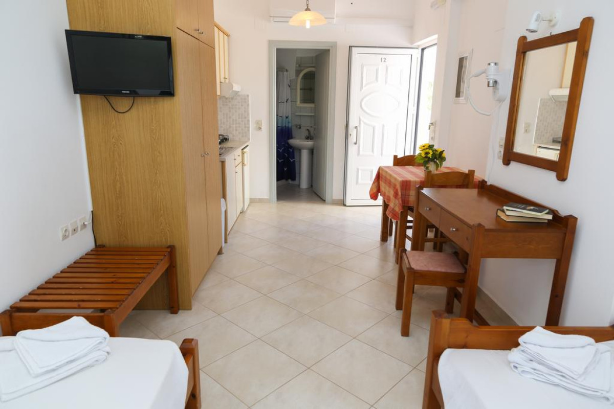 ELPIDA APARTMENTD