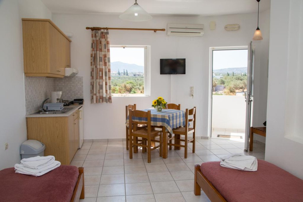 ELPIDA APARTMENTD