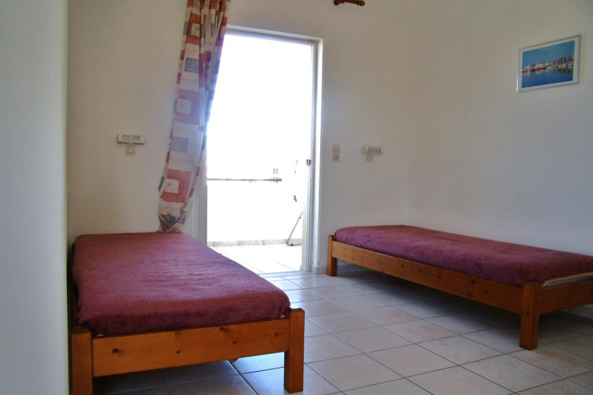 ELPIDA APARTMENTD