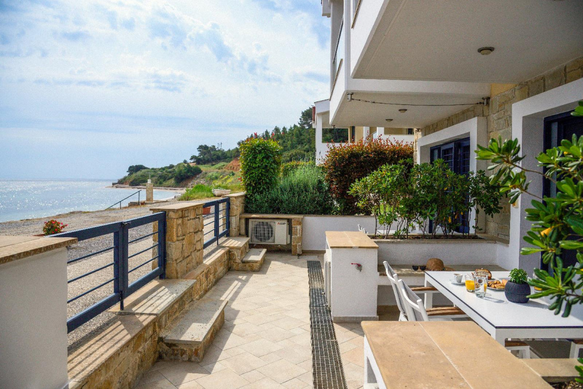Elpiniki Luxury Apartments