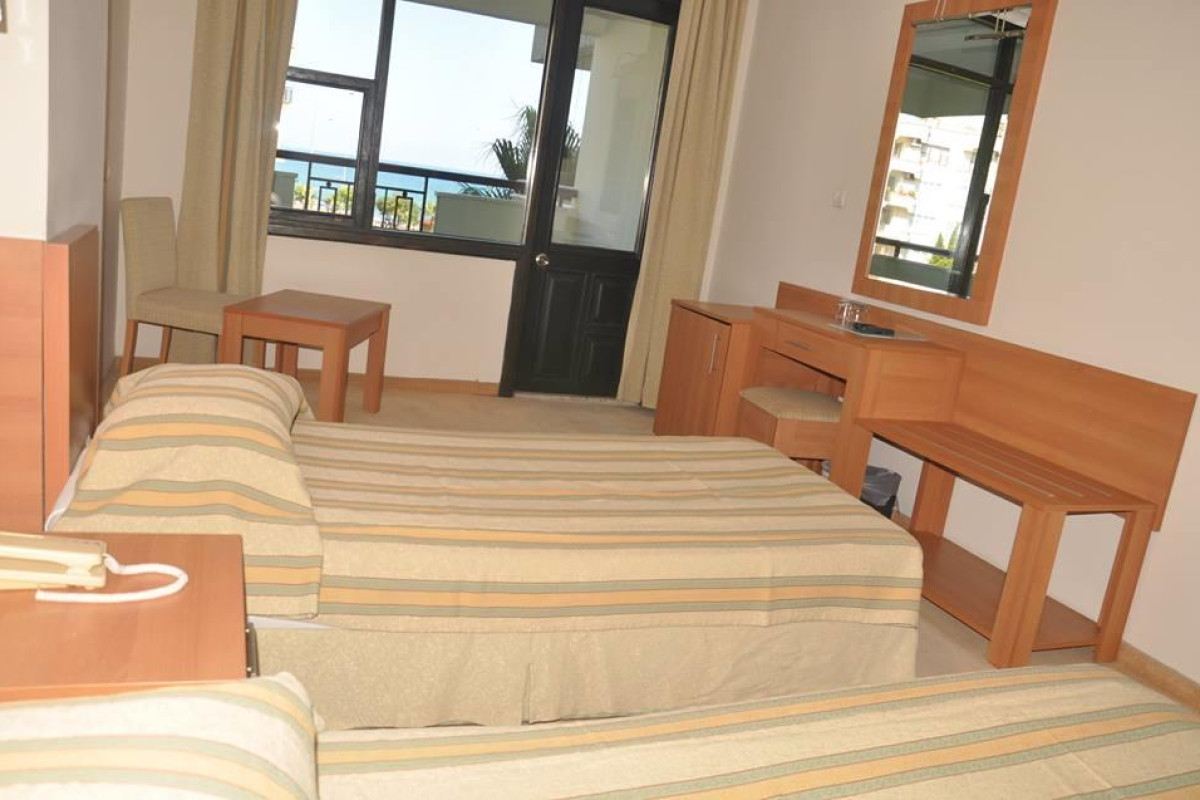 ELYSEE HOTEL