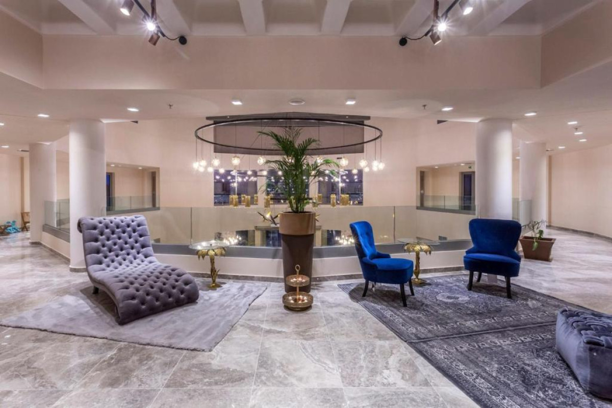 Elysian Luxury Hotel and Spa