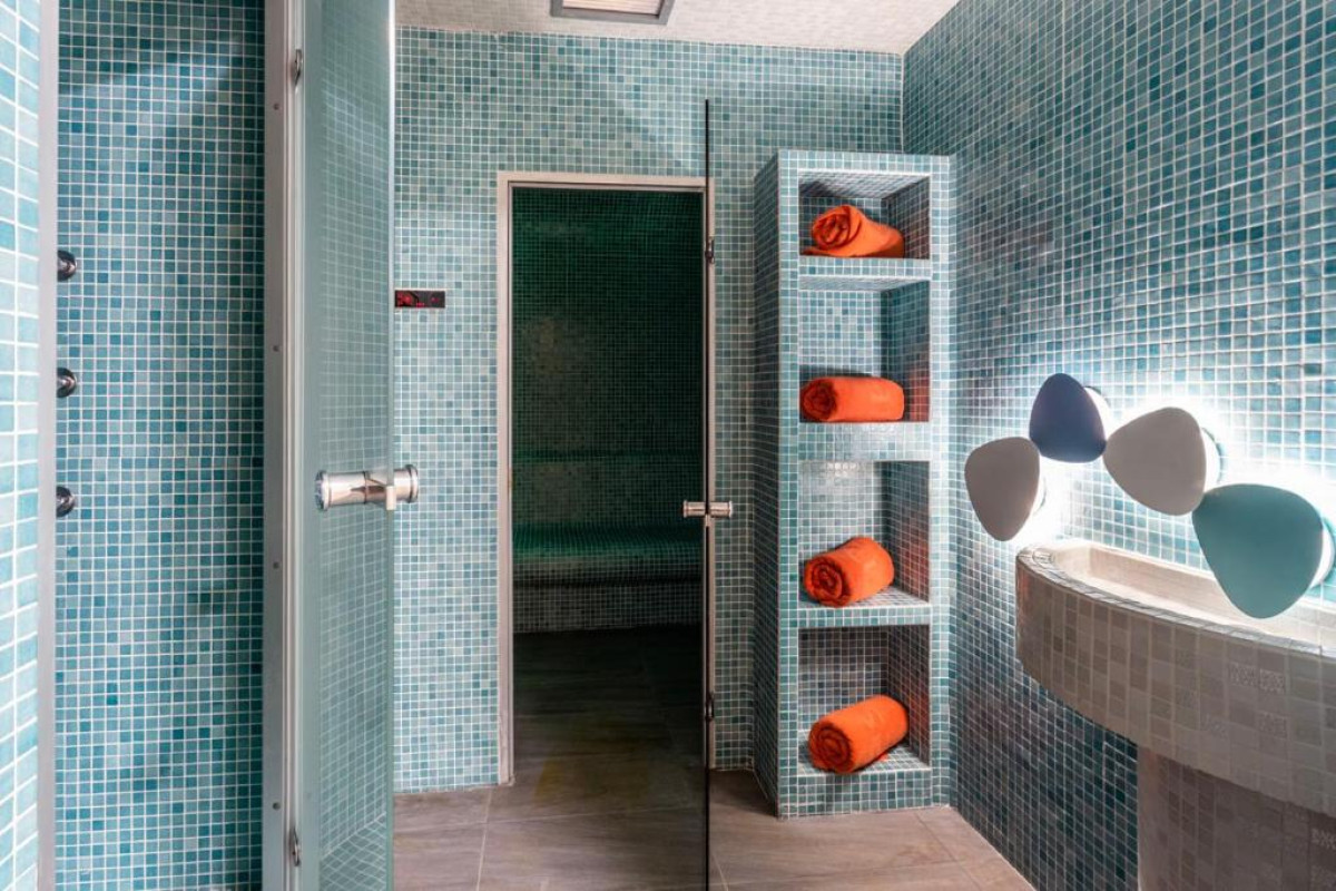 Elysian Luxury Hotel and Spa