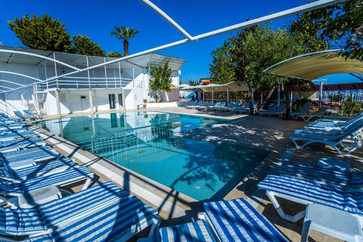 ELYSIUM ELITE HOTEL & SPA (EX.AVALON BEACH HOTEL)