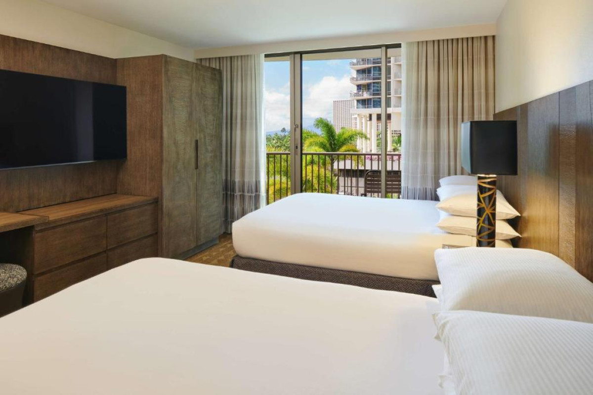 Embassy Suites by Hilton Waikiki Beach Walk